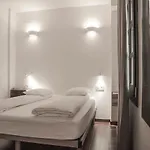 Апартаменты Barcelona Beach Apartments *