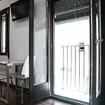 Barcelona Beach Apartments Апартаменты *