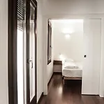 Barcelona Beach Apartments * Барселона
